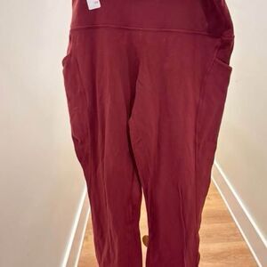 #144 Lululemon  WunderTrains- Size 12